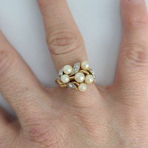 Vintage Avon Ring Gold Tone Faux Pearl